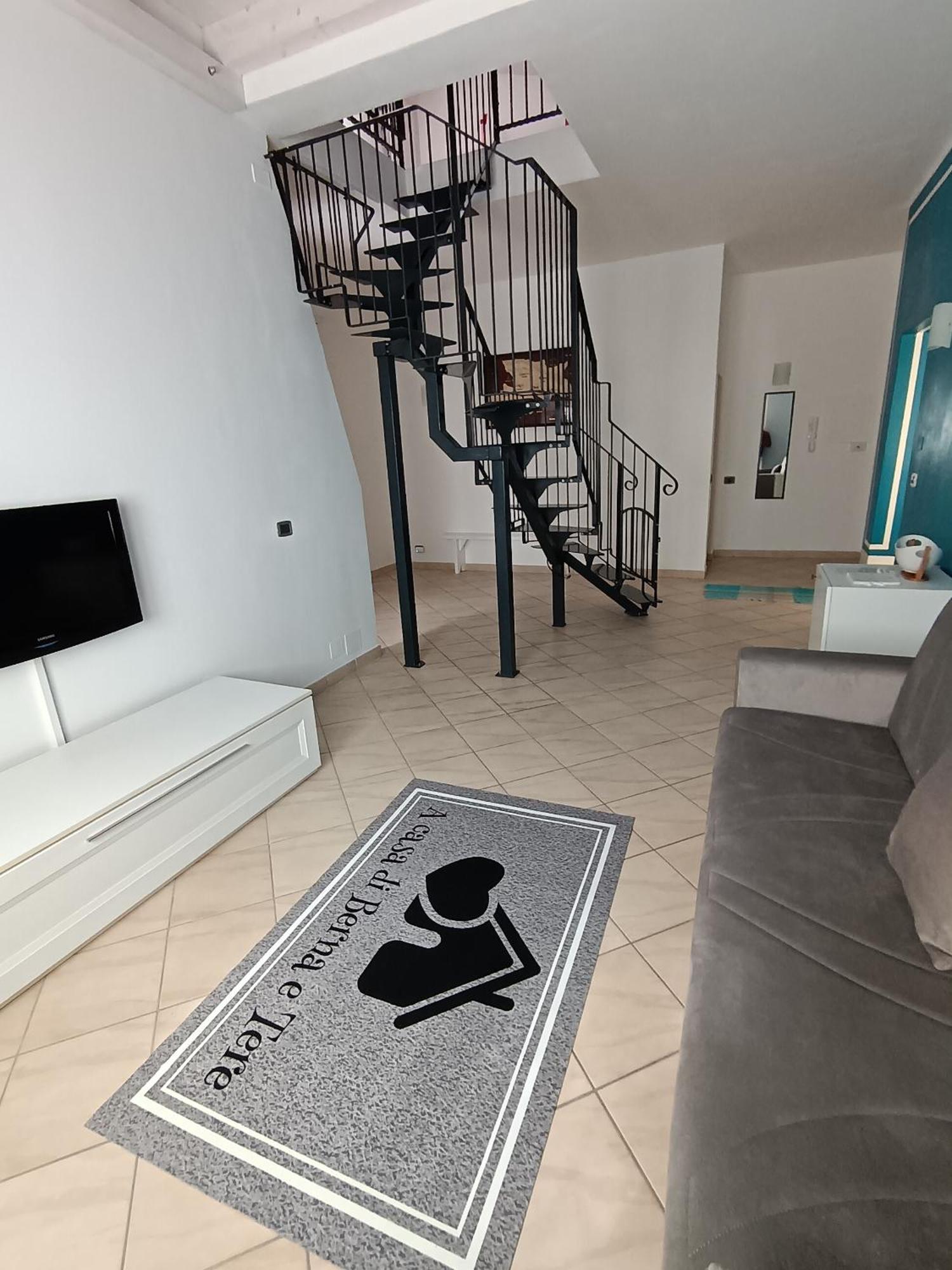 A Casa Di Berna E Tere Apartman Venturina Terme Kültér fotó